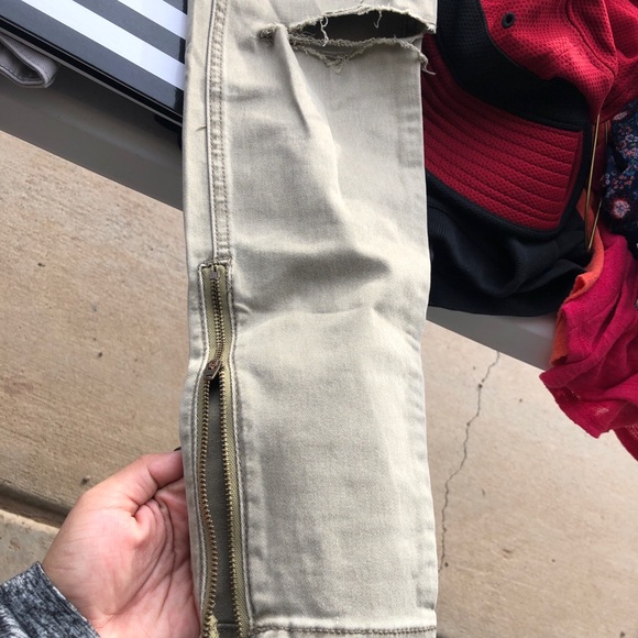 Hollister jeans - Picture 3 of 3